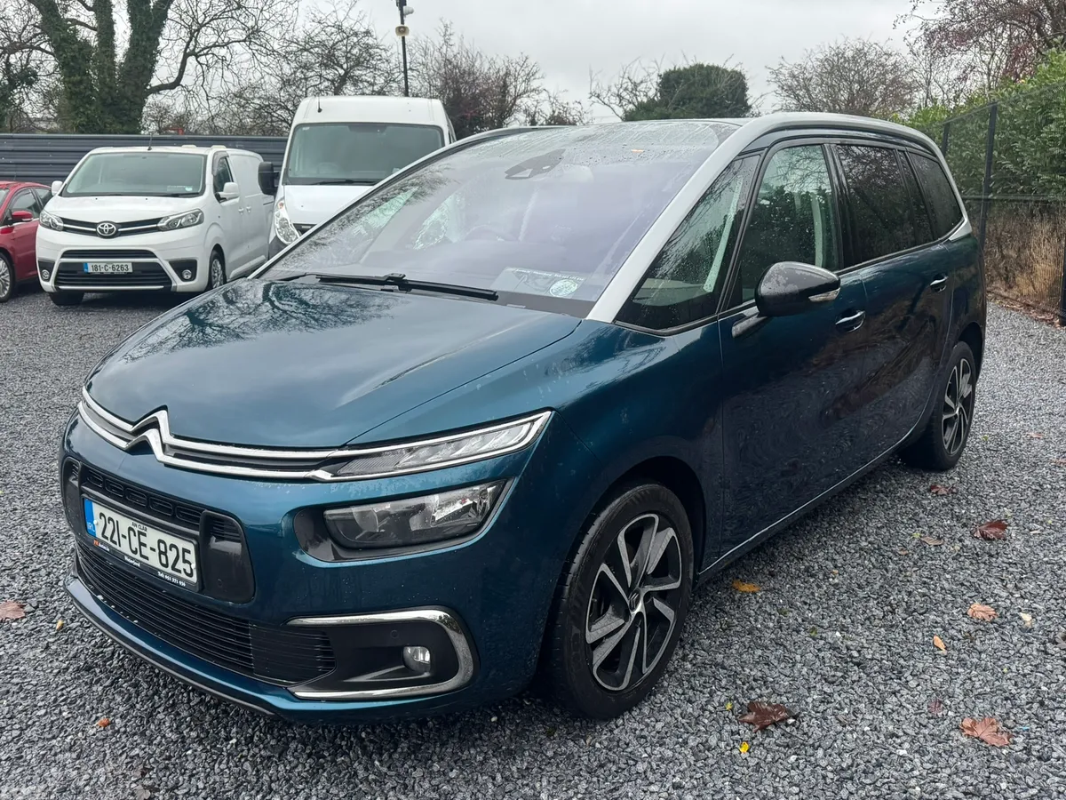 Citroen Grand C4 Spacetourer MPV, Diesel, 2022, Blue
