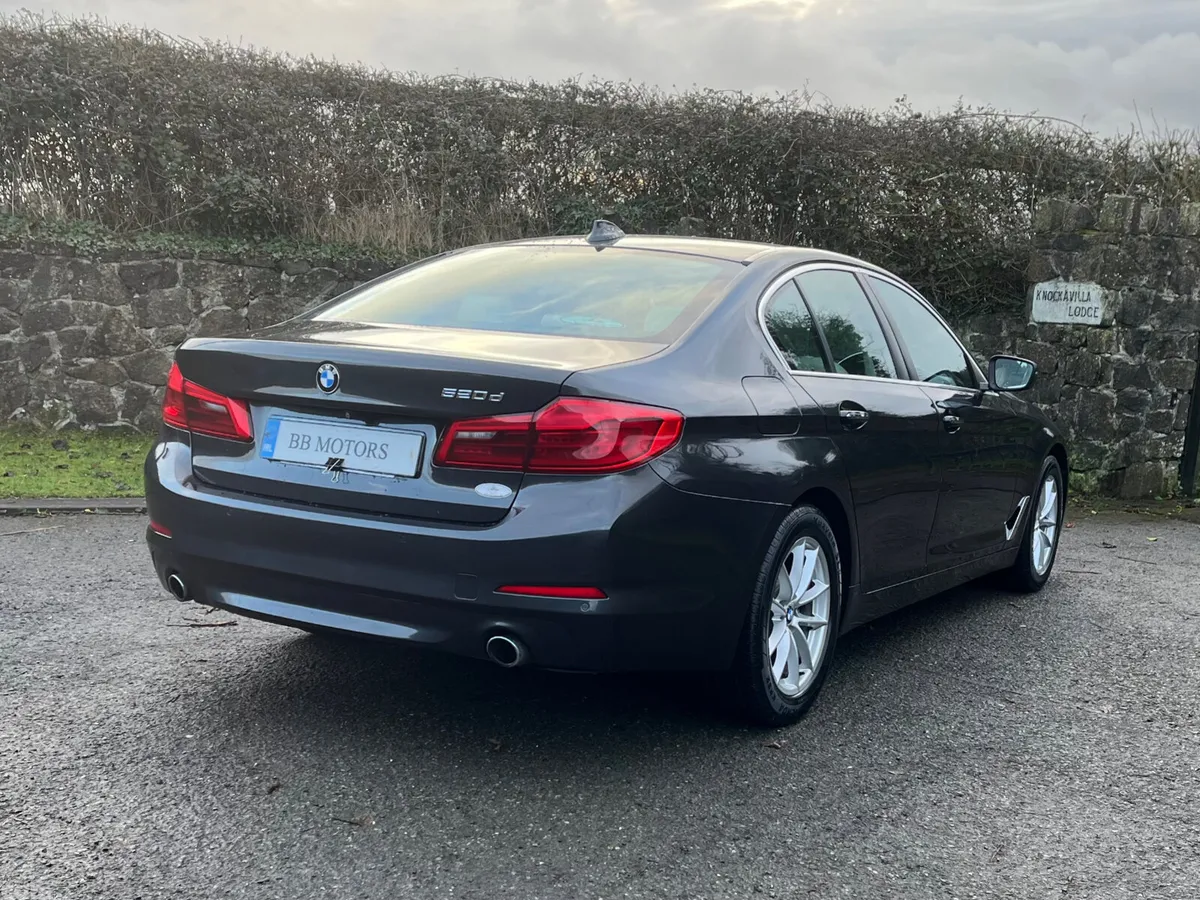 BMW 5-Series Saloon, Diesel, 2018, Grey