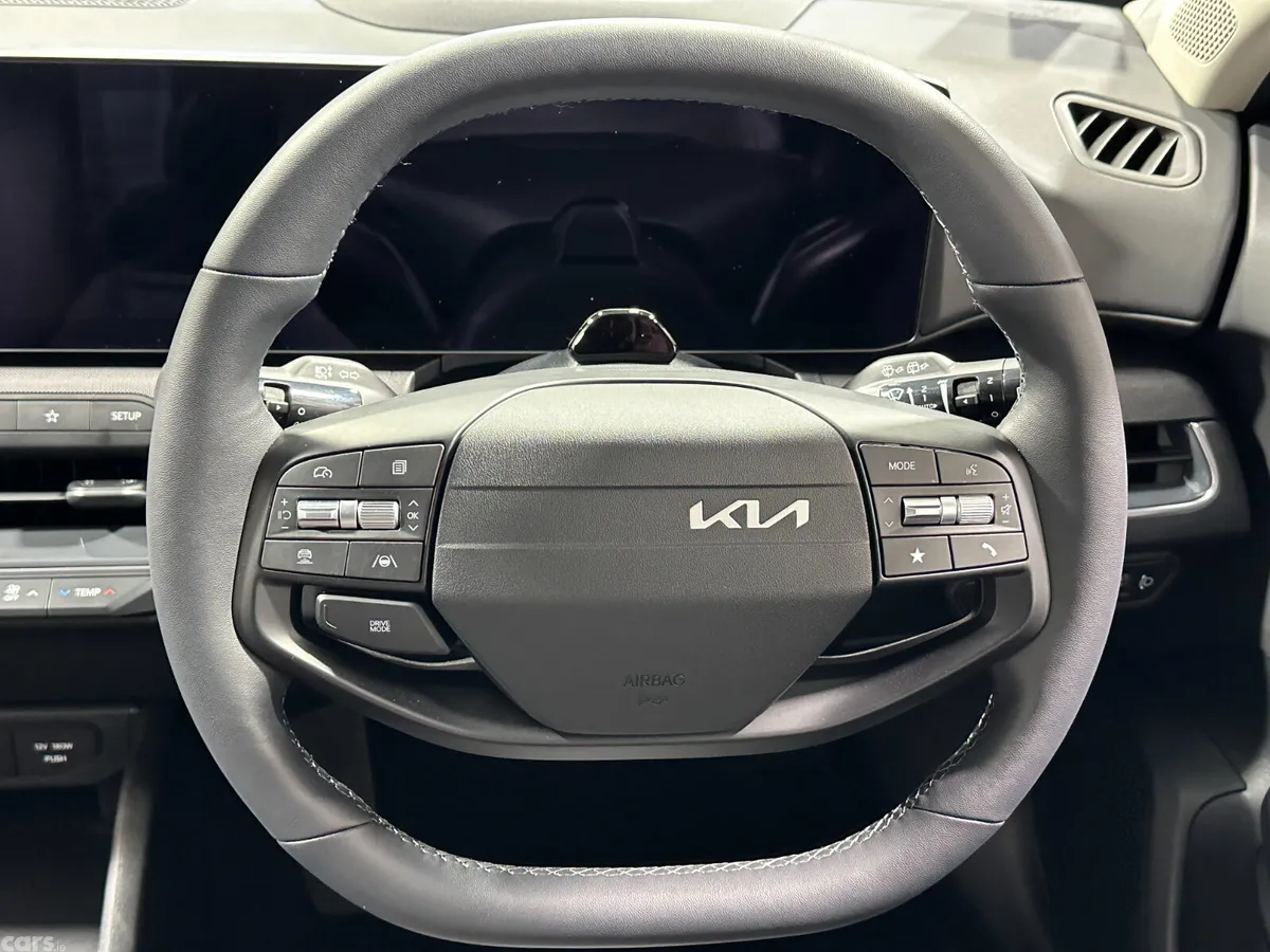 Kia K4 Hatchback, Petrol, 2026, Black
