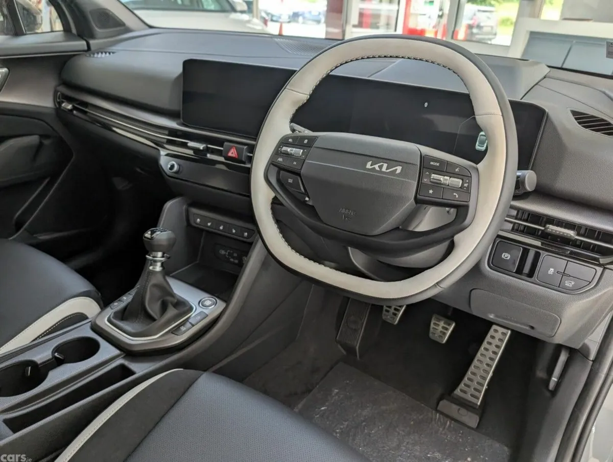 Kia Sportage SUV, Diesel, 2027, Grey