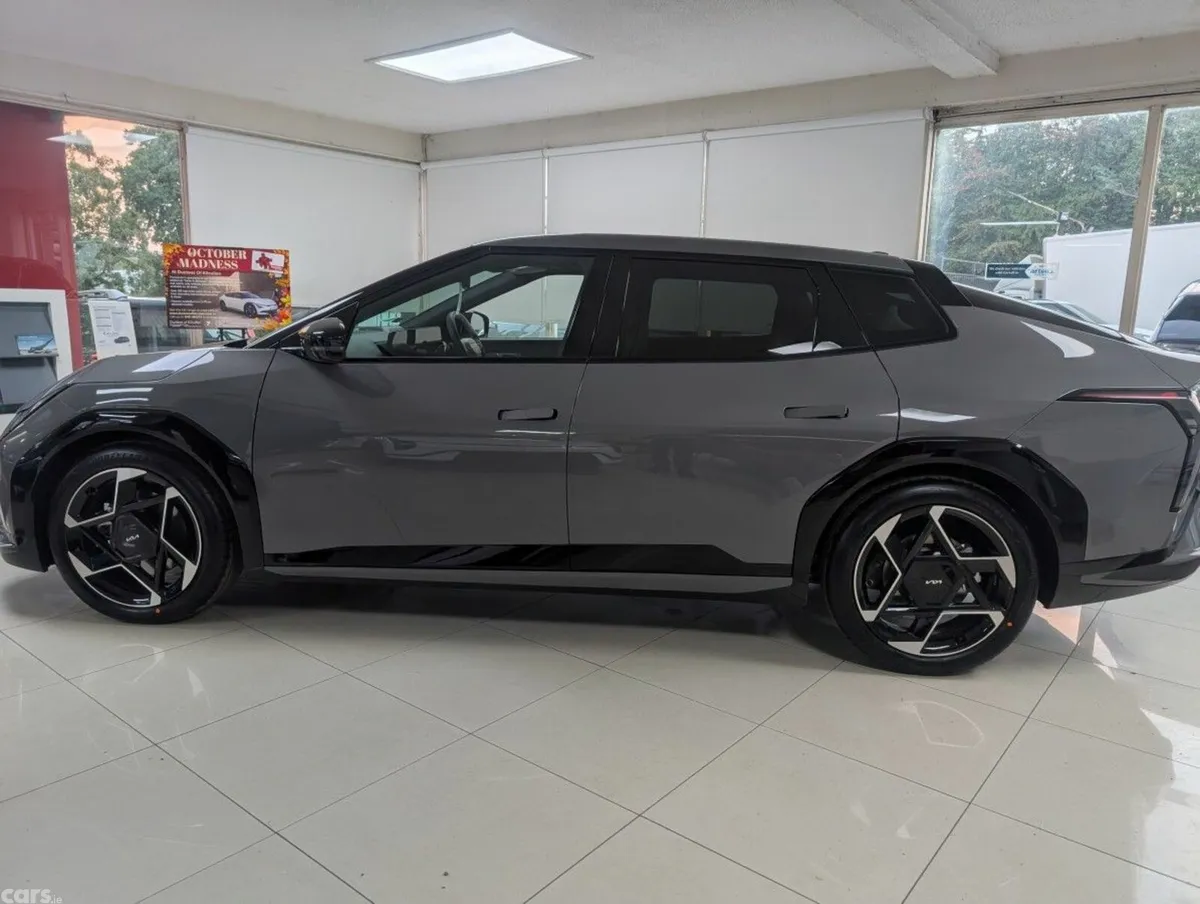 Kia EV4 Saloon, Electric, 2027, Grey