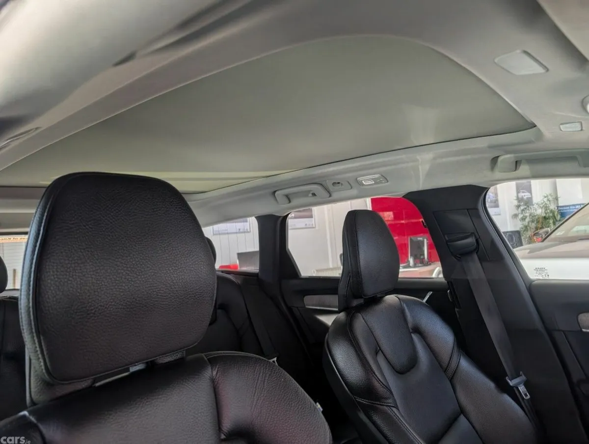Volvo V90 Estate, Diesel, 2022, Blue
