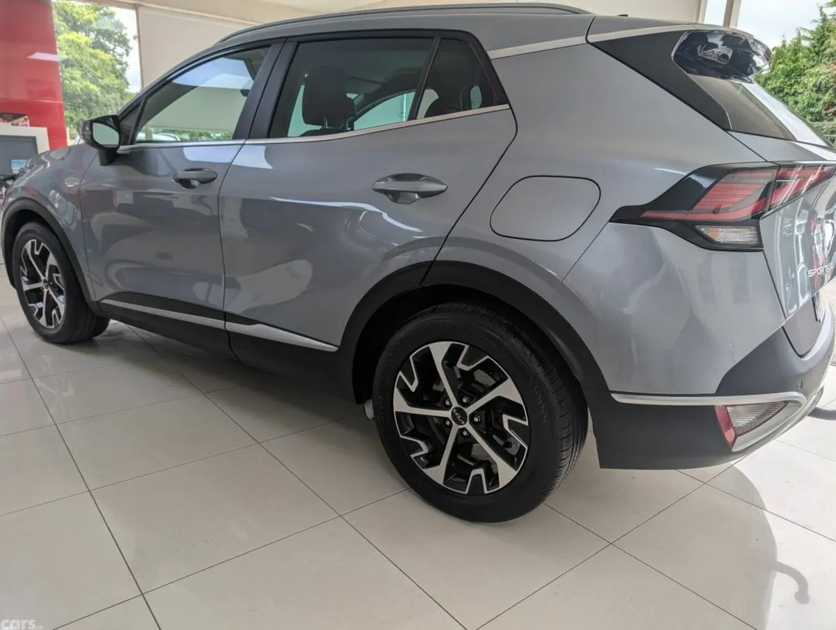 Kia Sportage SUV, Diesel, 2022, Grey