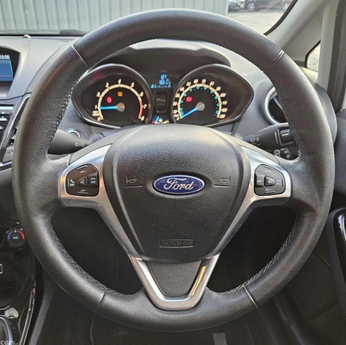 Ford Fiesta Hatchback, Petrol, 2015, White