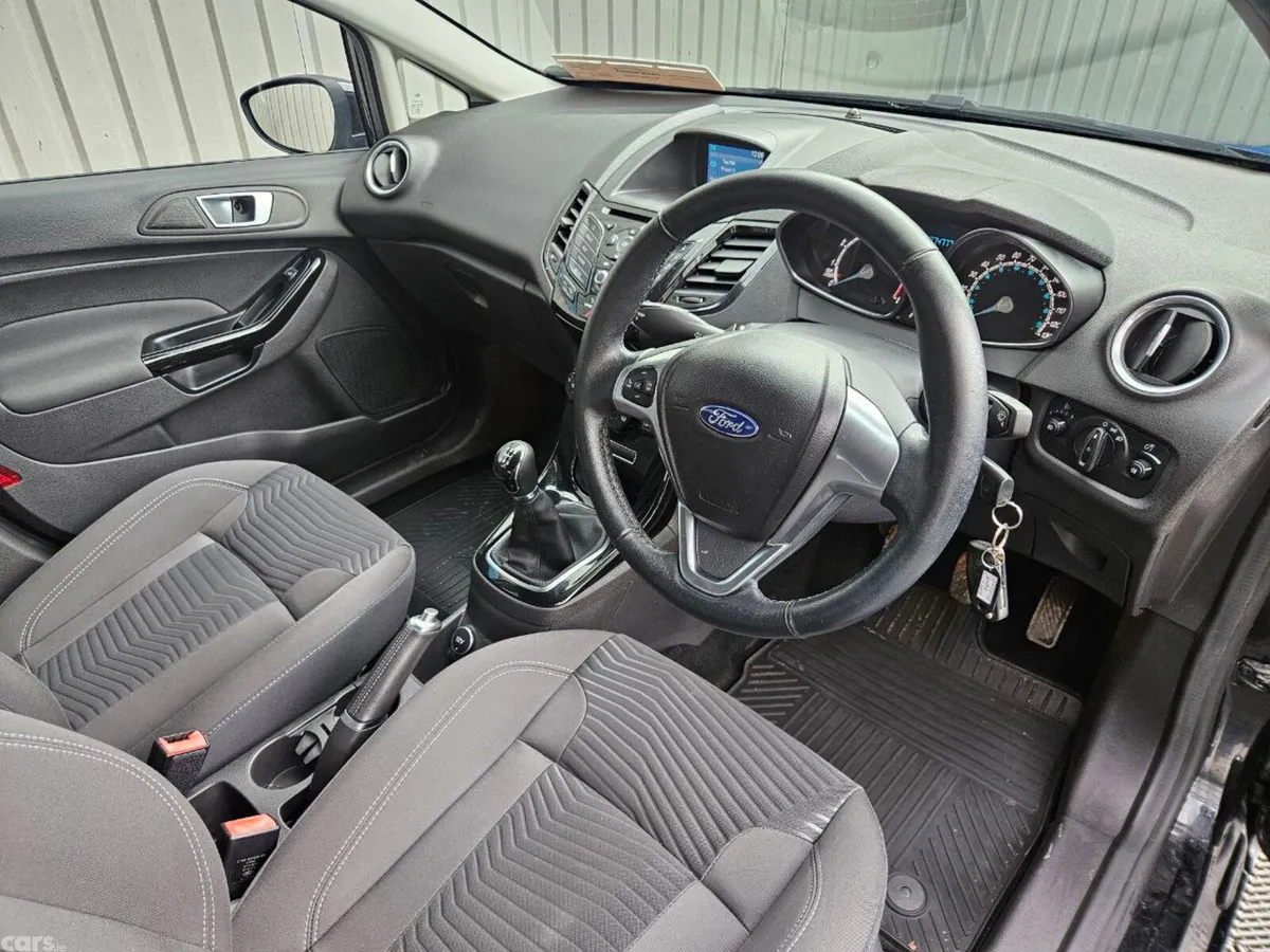 Ford Fiesta Hatchback, Petrol, 2017, Black