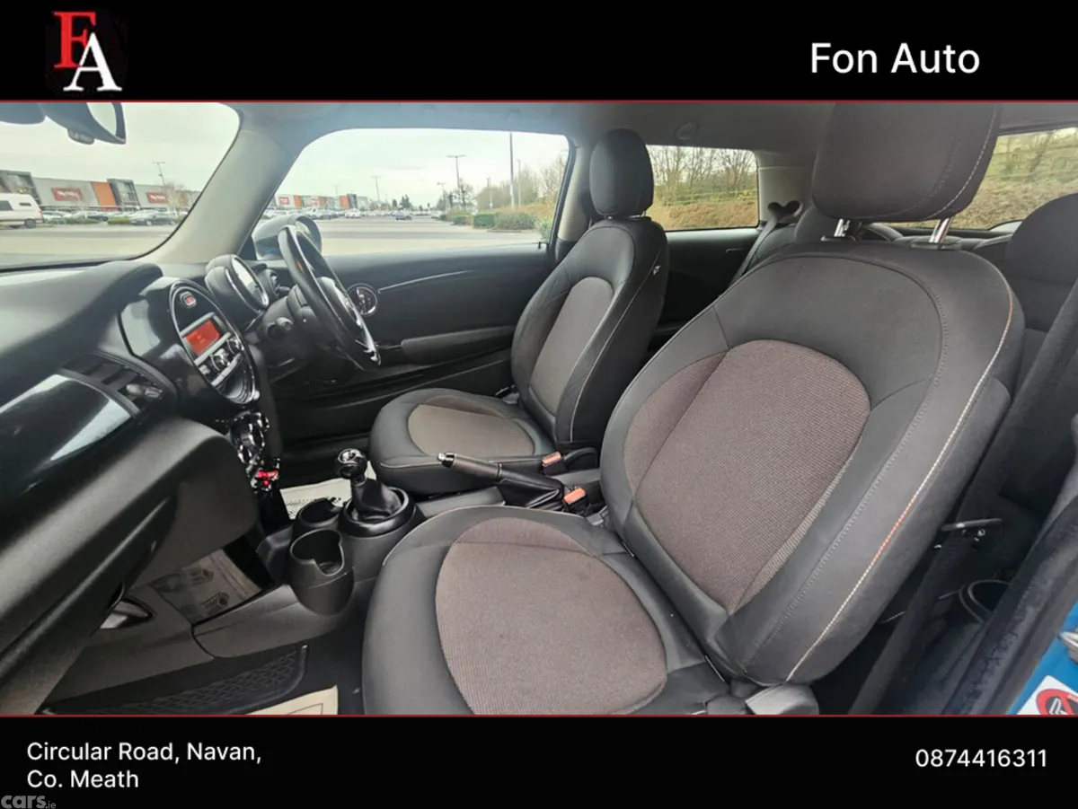 Mini Cooper Hatchback, Petrol, 2015, Blue
