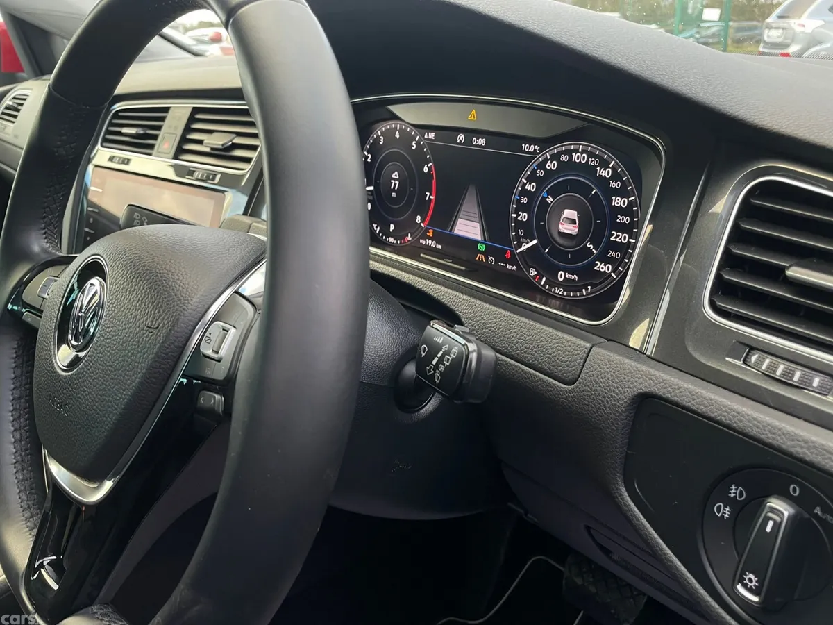 Volkswagen Golf Hatchback, Petrol, 2019, Red
