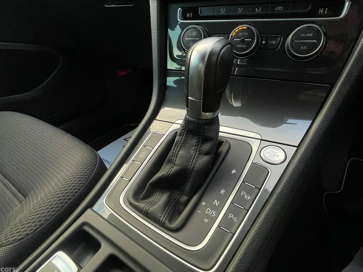 Volkswagen Golf Hatchback, Petrol, 2019, Red