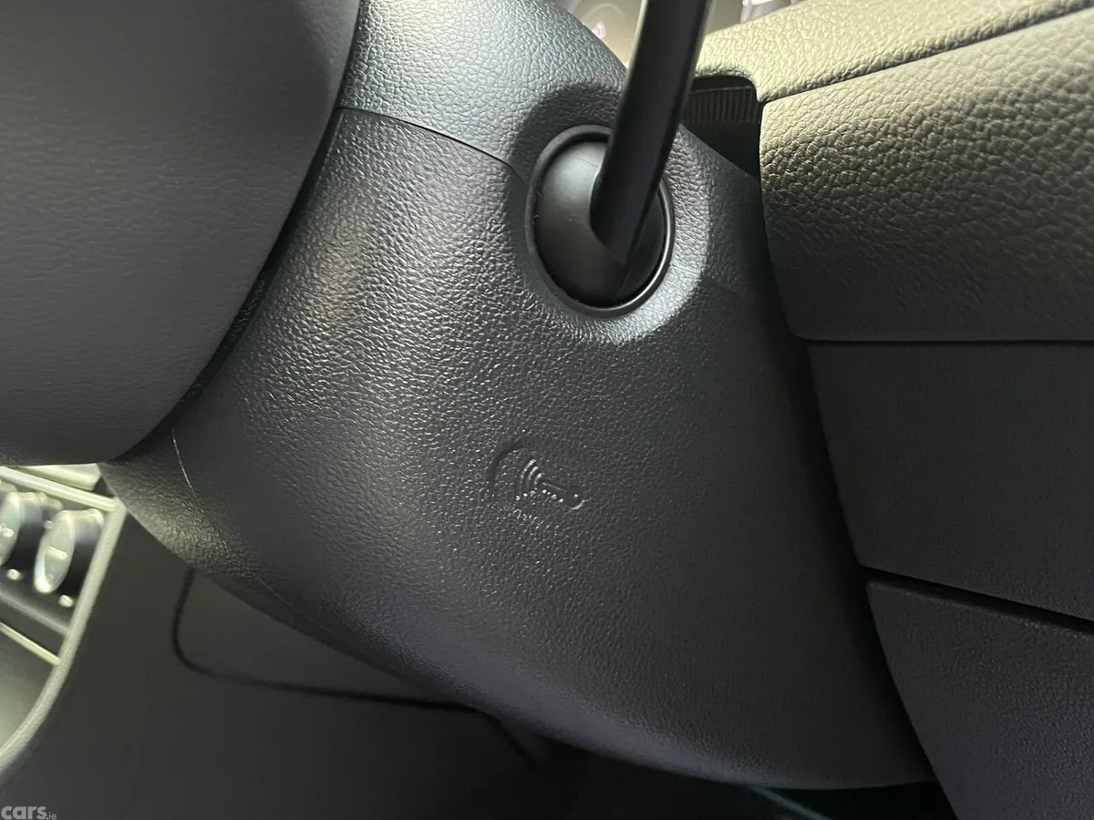 Volkswagen Golf Hatchback, Petrol, 2019, Red