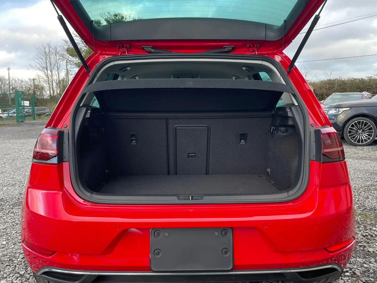 Volkswagen Golf Hatchback, Petrol, 2019, Red