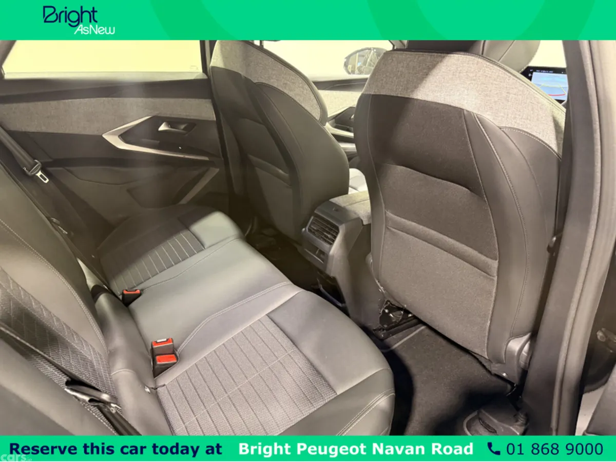 Peugeot 3008 MPV, Petrol Hybrid, 2025, Black