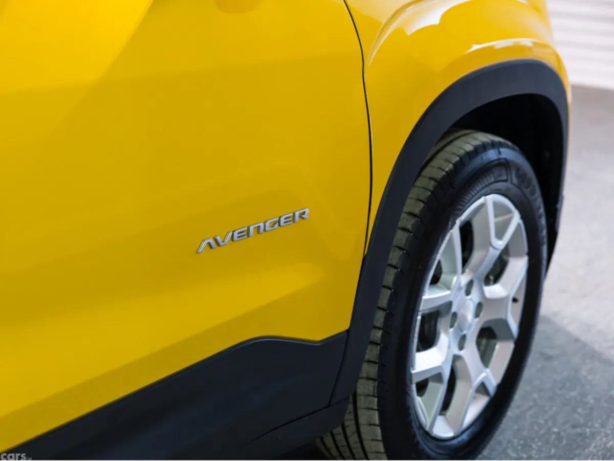 Jeep Avenger SUV, Petrol Hybrid, 2026, Yellow