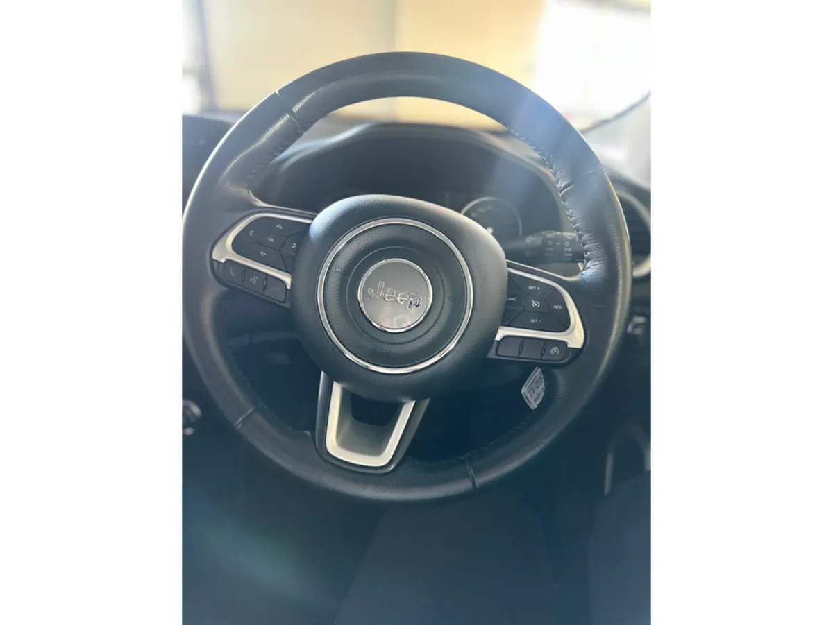 Jeep Renegade SUV, Petrol, 2017, Grey