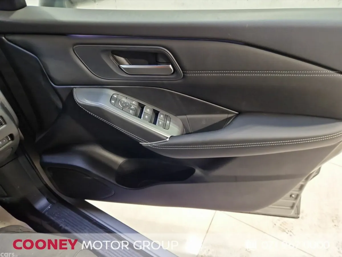 Nissan Qashqai SUV, Petrol Hybrid, 2026, Silver
