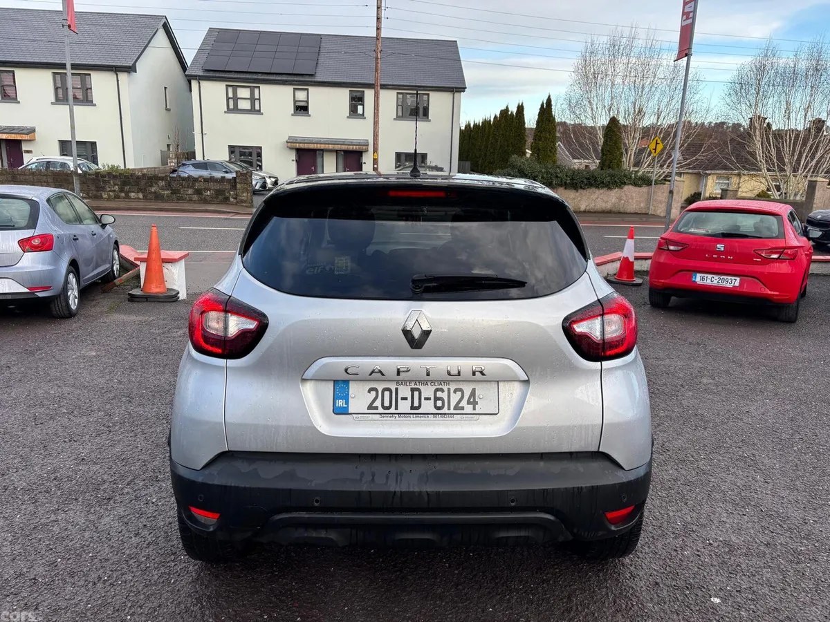 Renault Captur Hatchback, Petrol, 2020, Grey