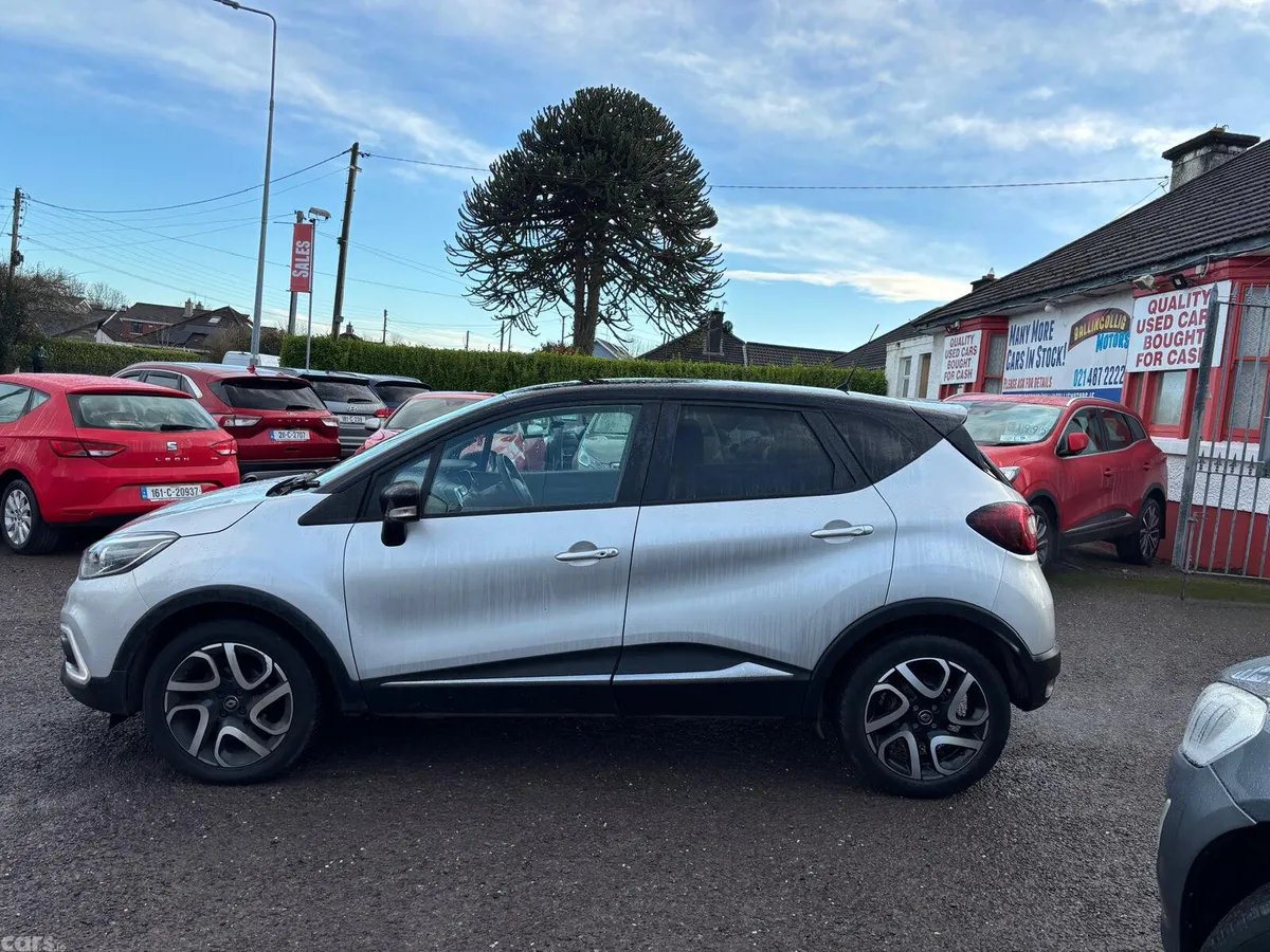 Renault Captur Hatchback, Petrol, 2020, Grey