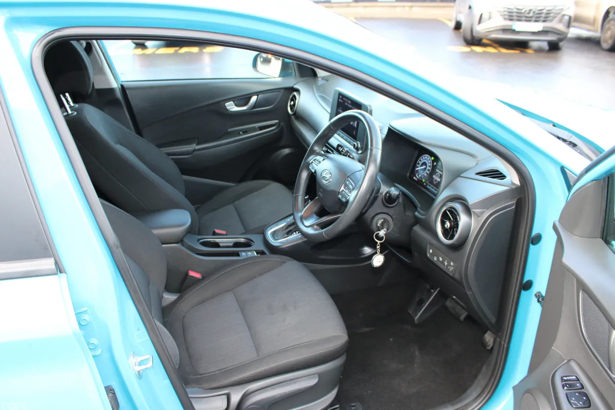 Hyundai KONA MPV, Petrol Hybrid, 2023, Blue