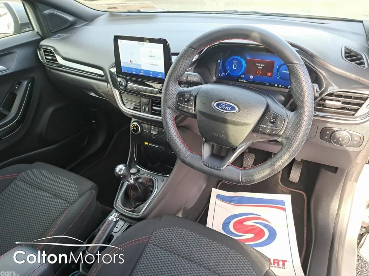 Ford Puma SUV, Petrol Hybrid, 2023, Grey