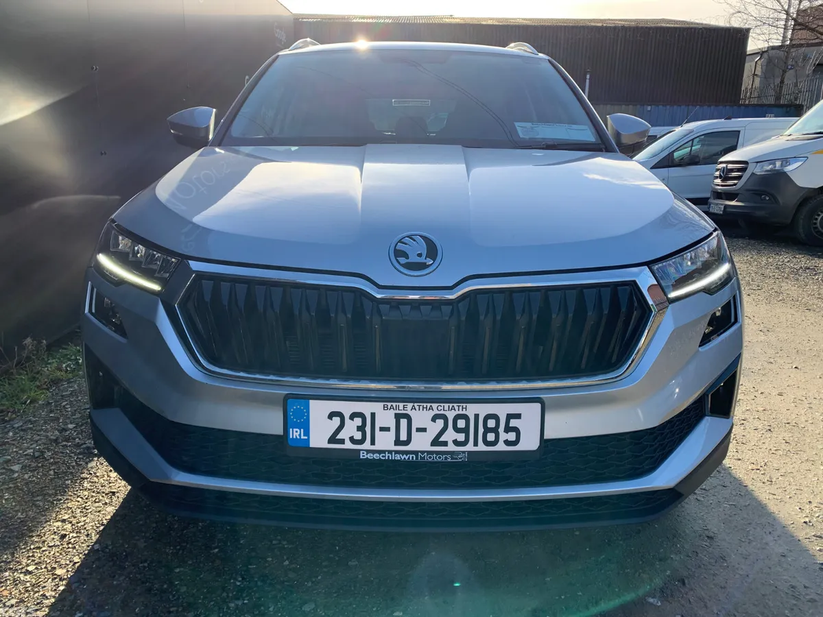 Skoda Karoq SUV, Diesel, 2023, Silver