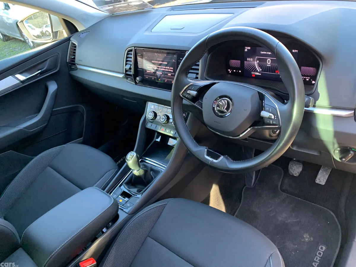 Skoda Karoq SUV, Diesel, 2023, Silver