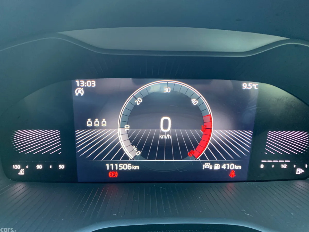 Skoda Karoq SUV, Diesel, 2023, Silver