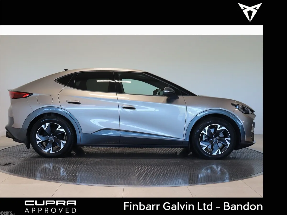 Cupra Tavascan Estate/Jeep, Electric, 2026, Gold