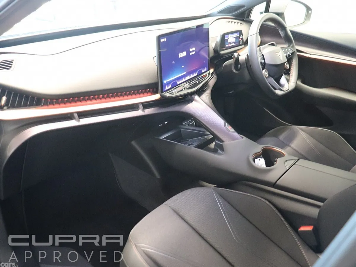 Cupra Tavascan Estate/Jeep, Electric, 2026, Gold