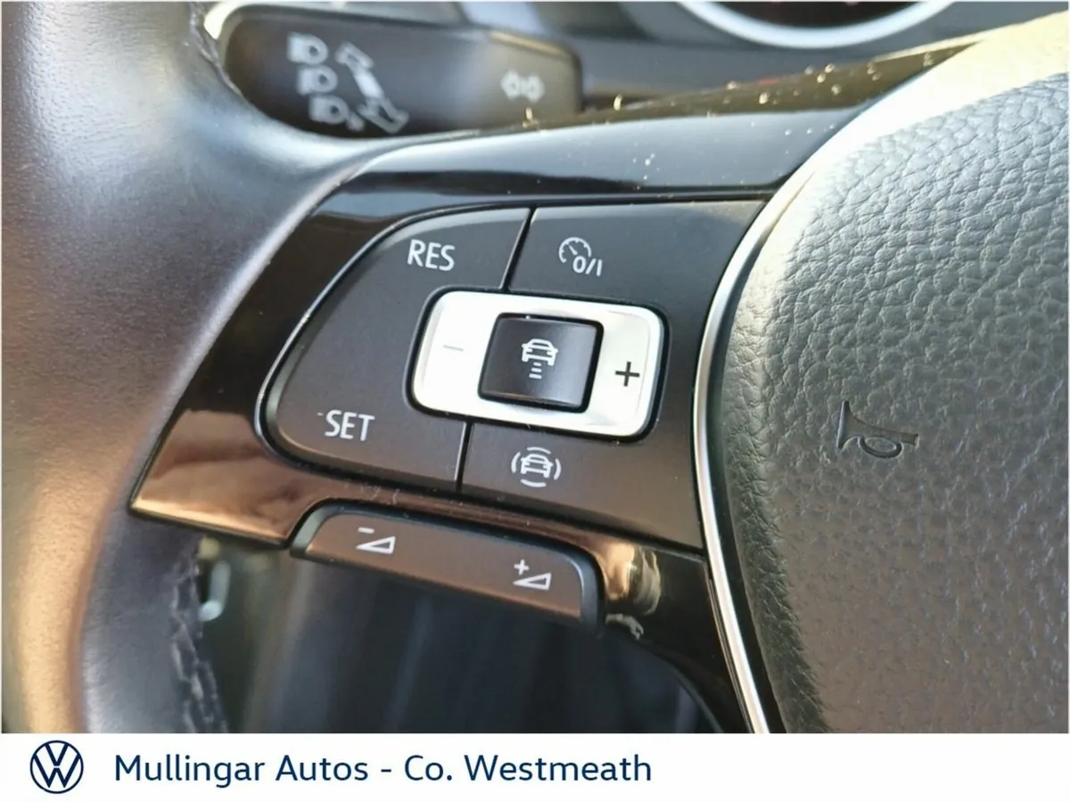 Volkswagen Tiguan SUV, Petrol, 2020, White