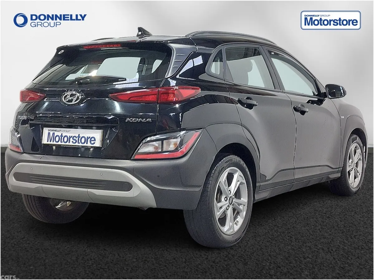 Hyundai KONA Hatchback, Petrol, 2022, Black