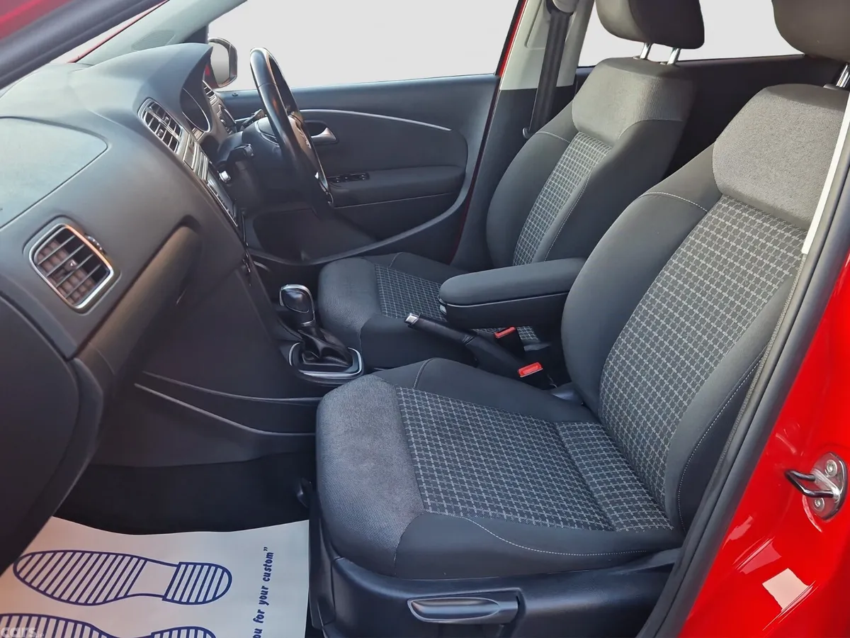 Volkswagen Polo Hatchback, Petrol, 2016, Red