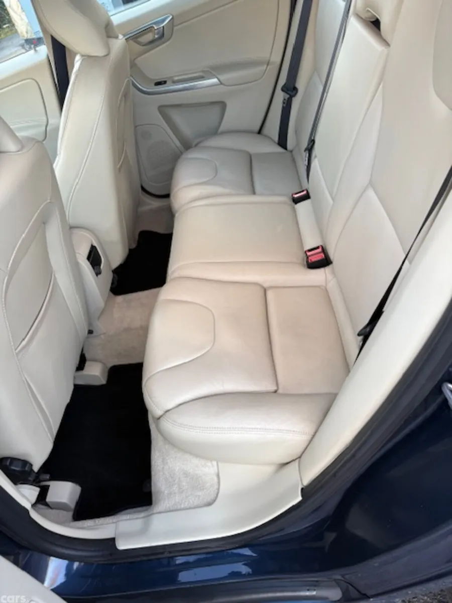 Volvo XC60 SUV, Diesel, 2015, Blue