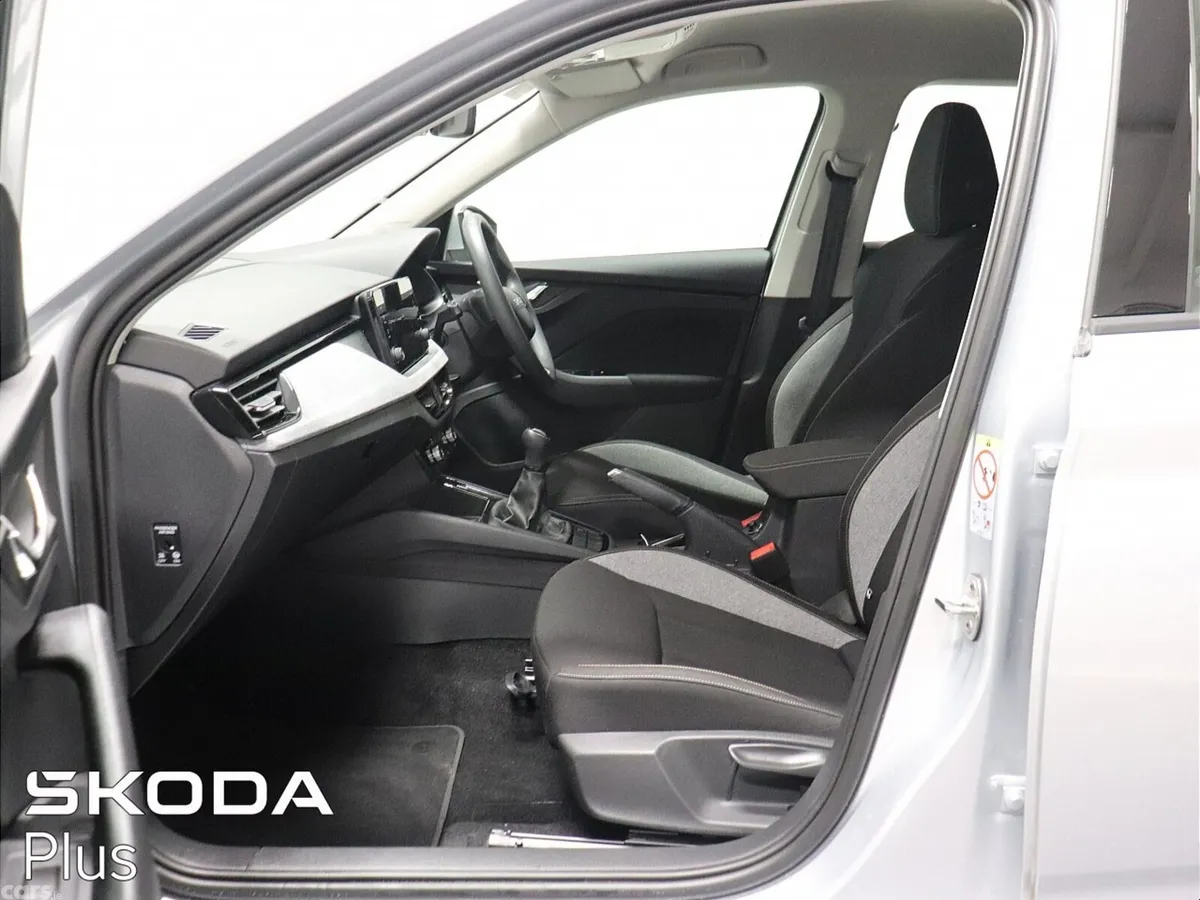 Skoda Kamiq Hatchback, Petrol, 2025, Grey