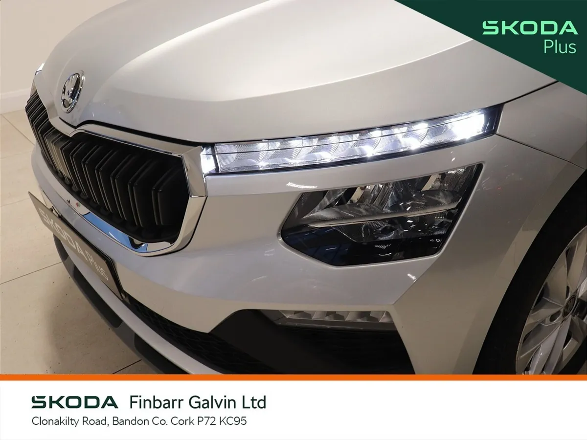 Skoda Kamiq Hatchback, Petrol, 2025, Grey