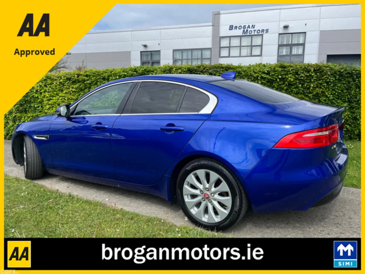 Jaguar XE Saloon, Diesel, 2017, Blue