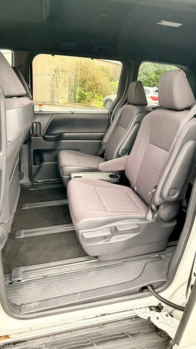 Toyota Voxy MPV, Petrol Hybrid, 2023, White