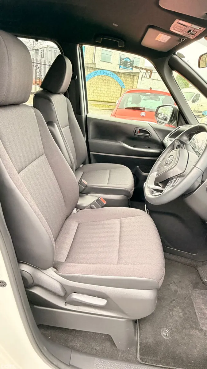 Toyota Voxy MPV, Petrol Hybrid, 2023, White