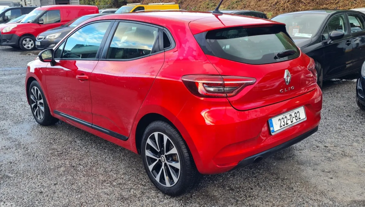 Renault Clio Hatchback, Petrol, 2023, Red