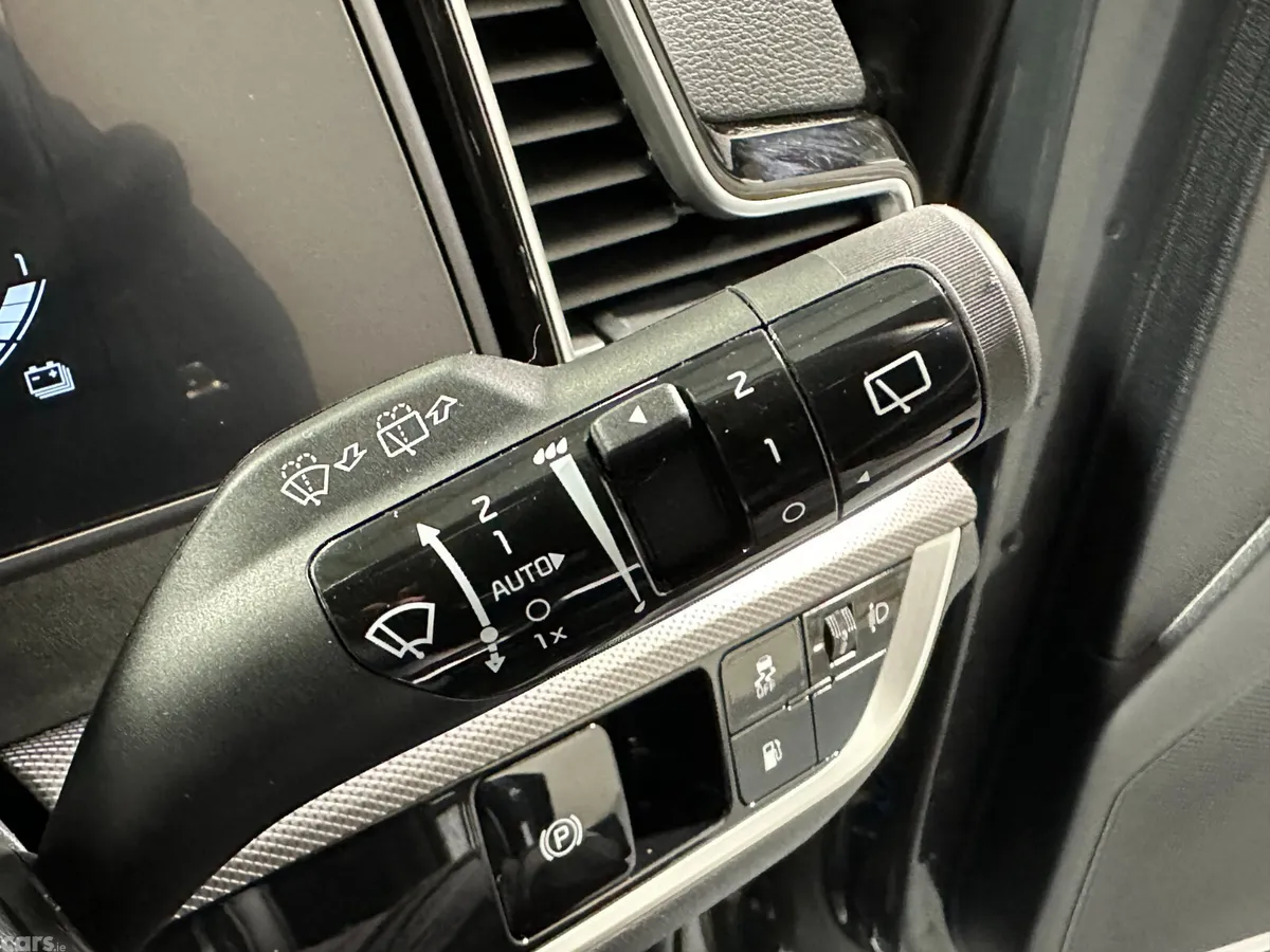 Kia Sportage SUV, Petrol Plug-in Hybrid, 2023, Grey