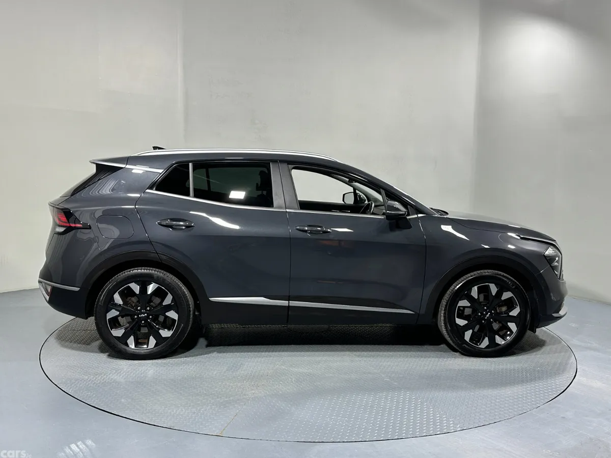 Kia Sportage SUV, Petrol Plug-in Hybrid, 2023, Grey