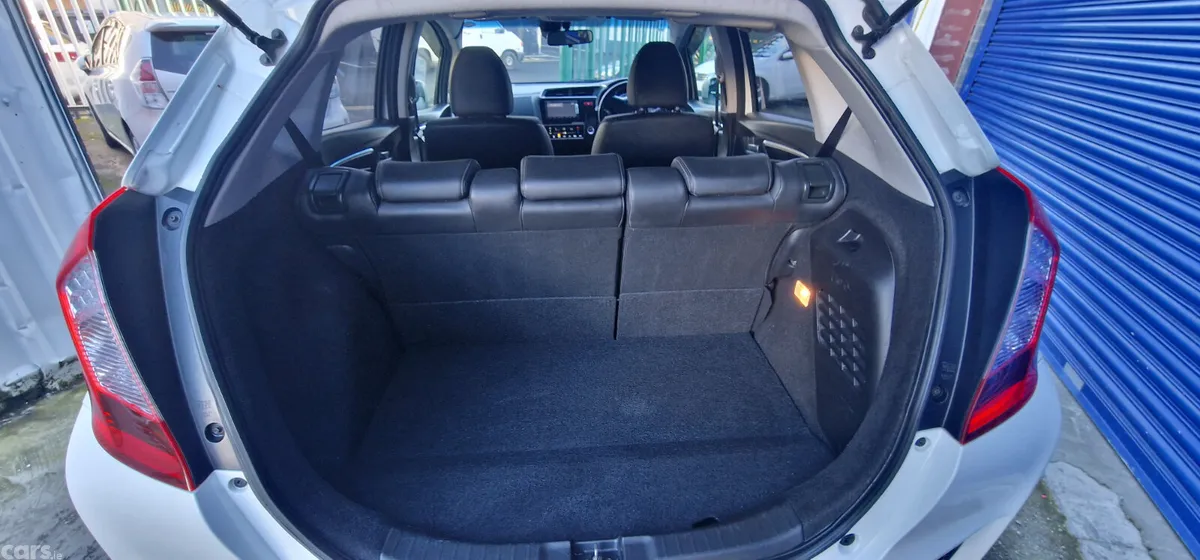 Honda Fit Hatchback, Petrol Hybrid, 2015, White