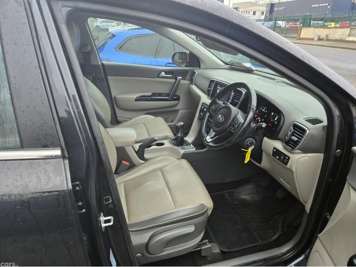 Kia Sportage SUV, Diesel, 2017, Black