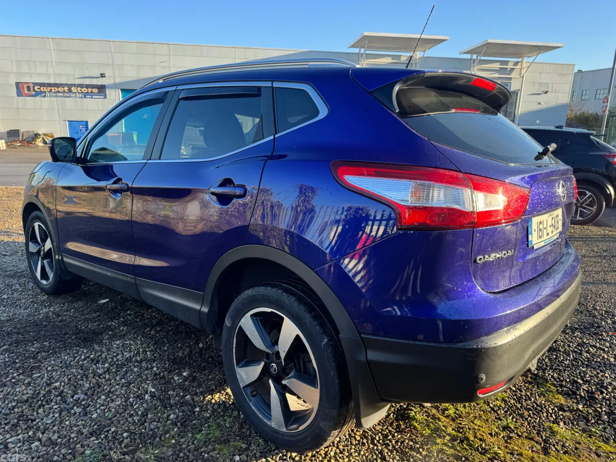 Nissan Qashqai Hatchback, Diesel, 2016, Blue