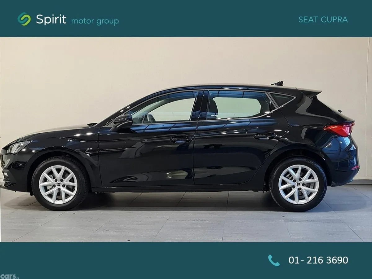 SEAT Leon Hatchback, Petrol, 2027, Blue