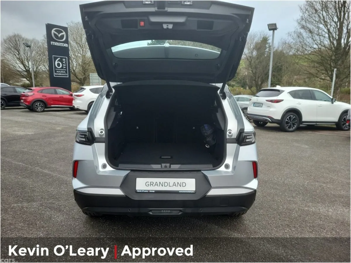 Opel Grandland SUV, Petrol Hybrid, 2026, Silver