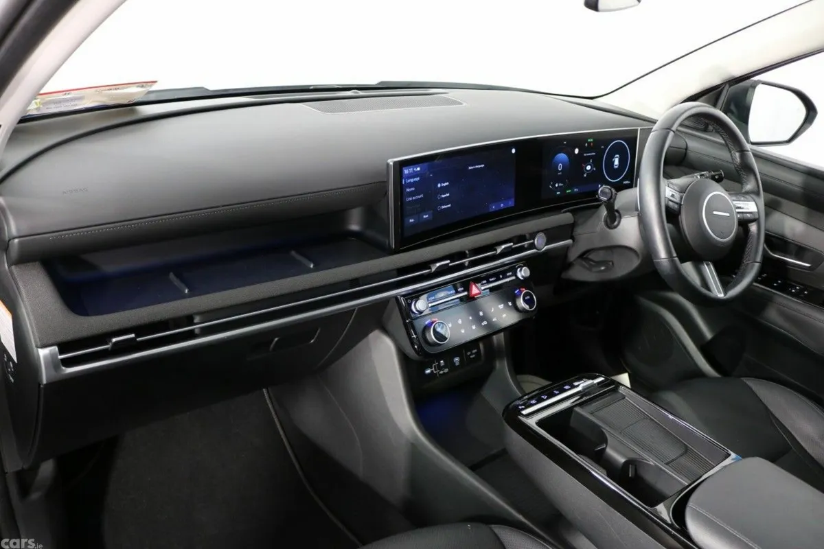 Hyundai Tucson SUV, Petrol Plug-in Hybrid, 2025, Grey