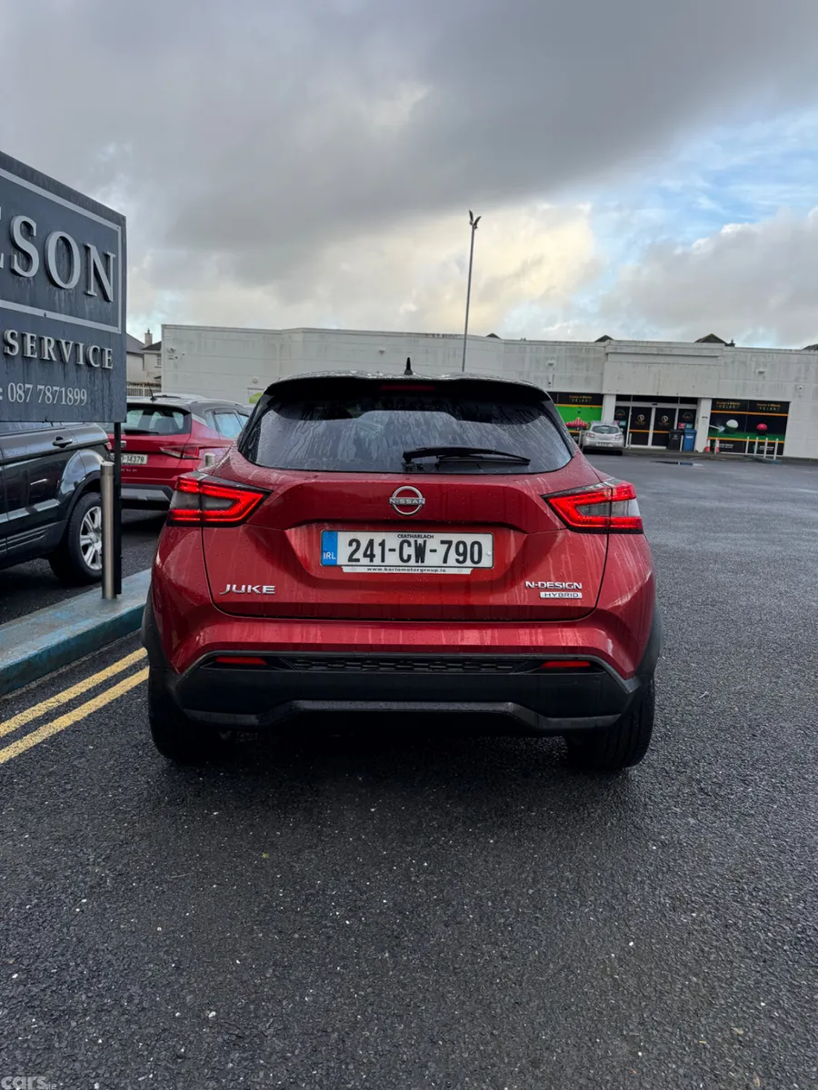 Nissan Juke SUV, Petrol Hybrid, 2024, Red