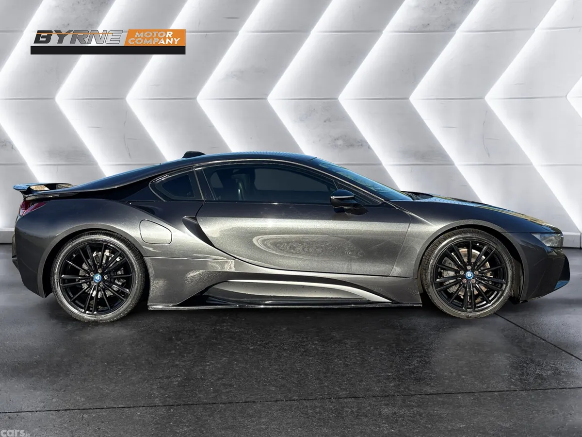 BMW i8 Coupe, Petrol Plug-in Hybrid, 2018, Grey