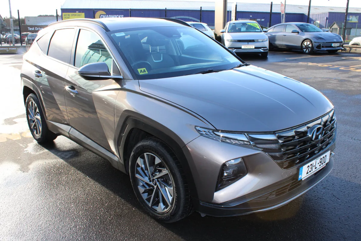 Hyundai Tucson SUV, Diesel, 2023, Brown