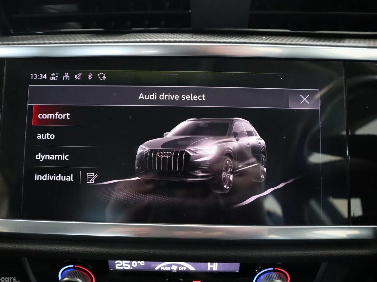 Audi Q3 SUV, Petrol Hybrid, 2022, Grey