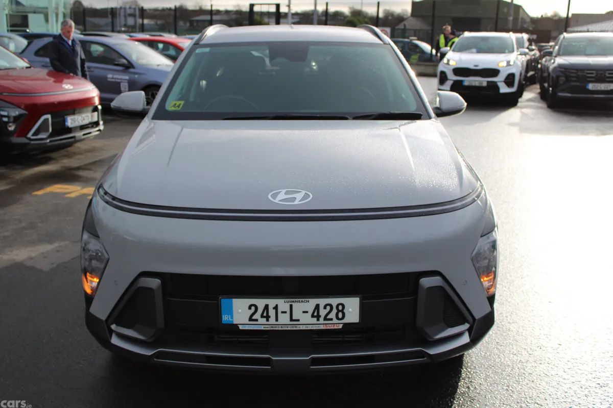 Hyundai KONA MPV, Petrol, 2024, Grey